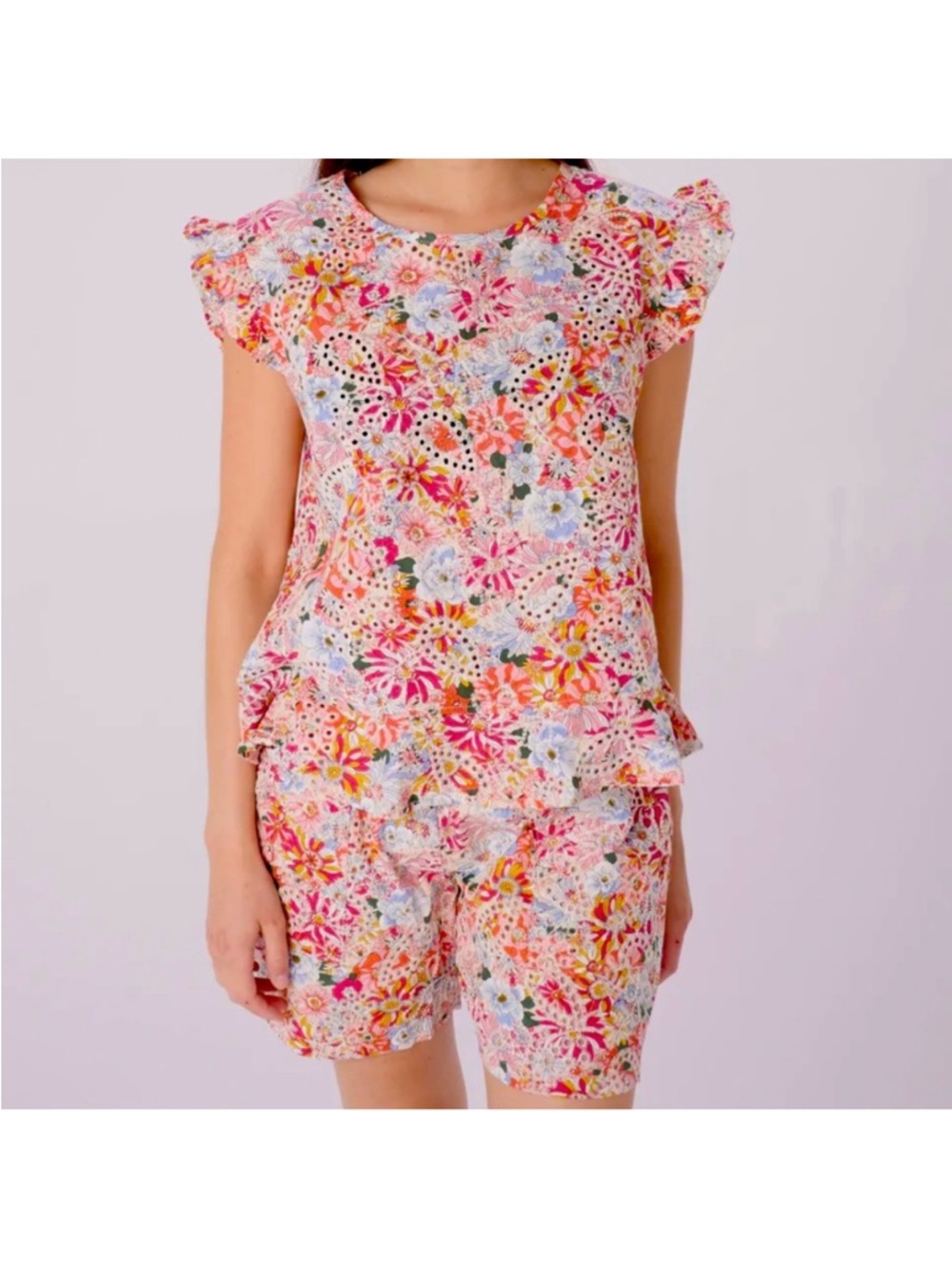 Solitaire Floral Two Piece Short set Floral Eyelet Resort Way Size Small‎
